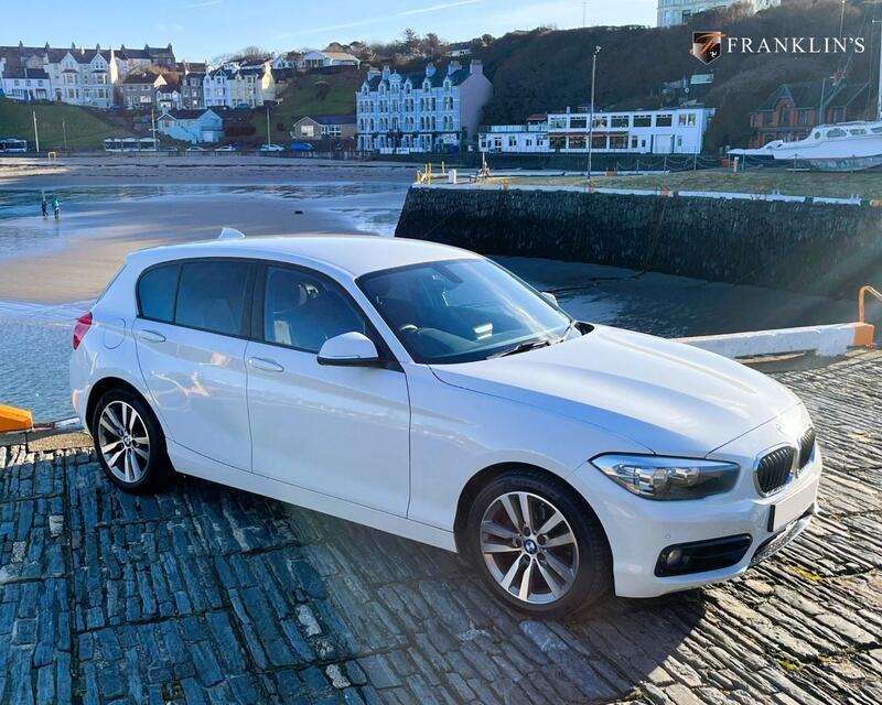 BMW 1 SERIES