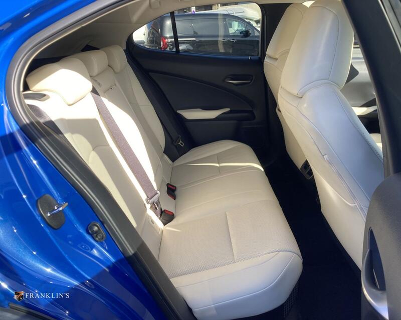 LEXUS UX 250H
